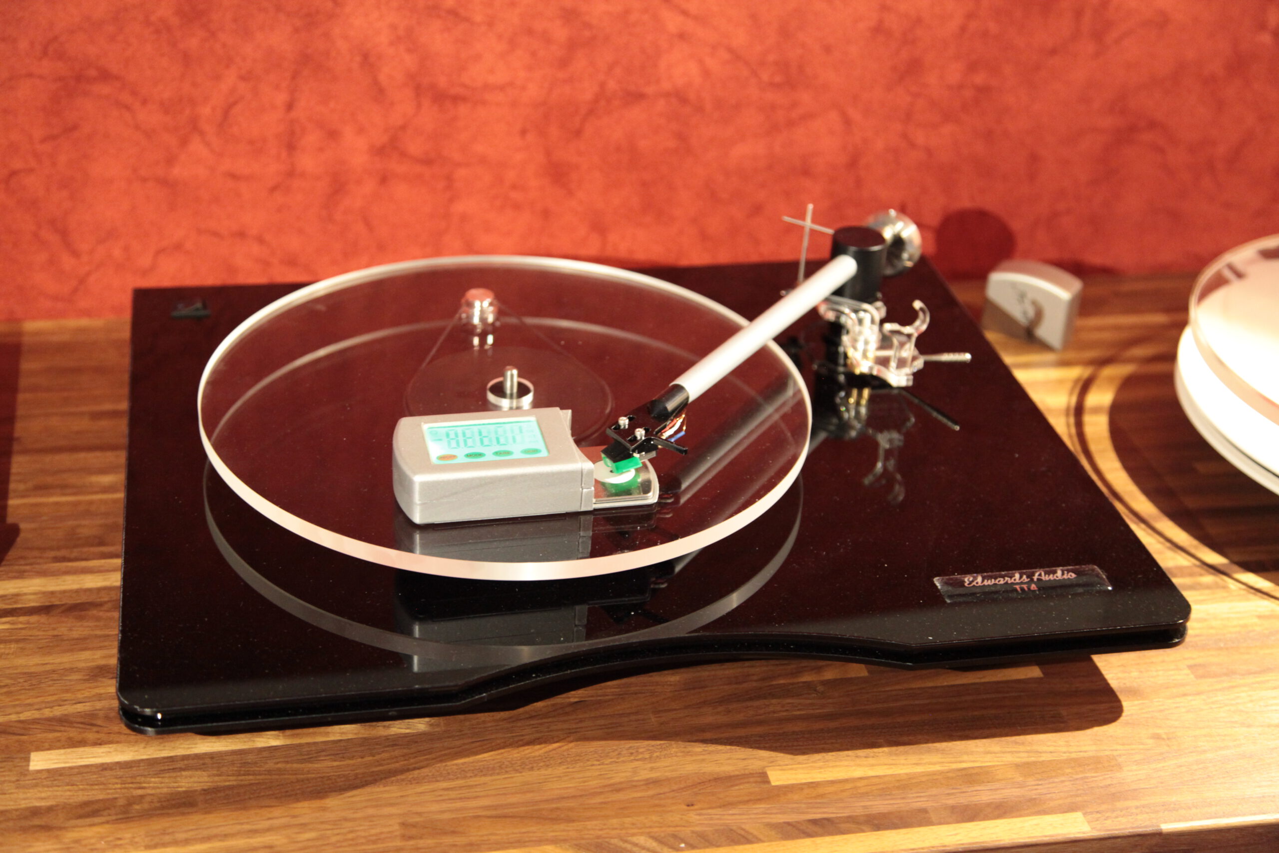 TT4 in schwarz - BT Talk - Edwards Audio